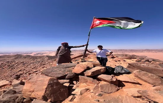 Wadi Rum Jeep, camel, Hiking Tours Bedouin Desert Camp