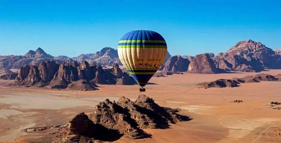 Wadi Rum Hot Air Balloon